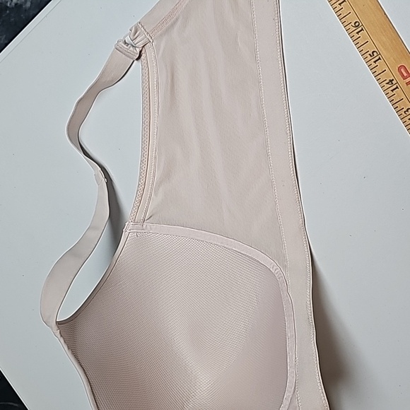 Vanity Fair Wireless Bra 44DD Light Pink - Picture 8 of 10